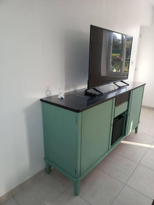 Gite A Travers Champs Colombieres Ngoại thất bức ảnh